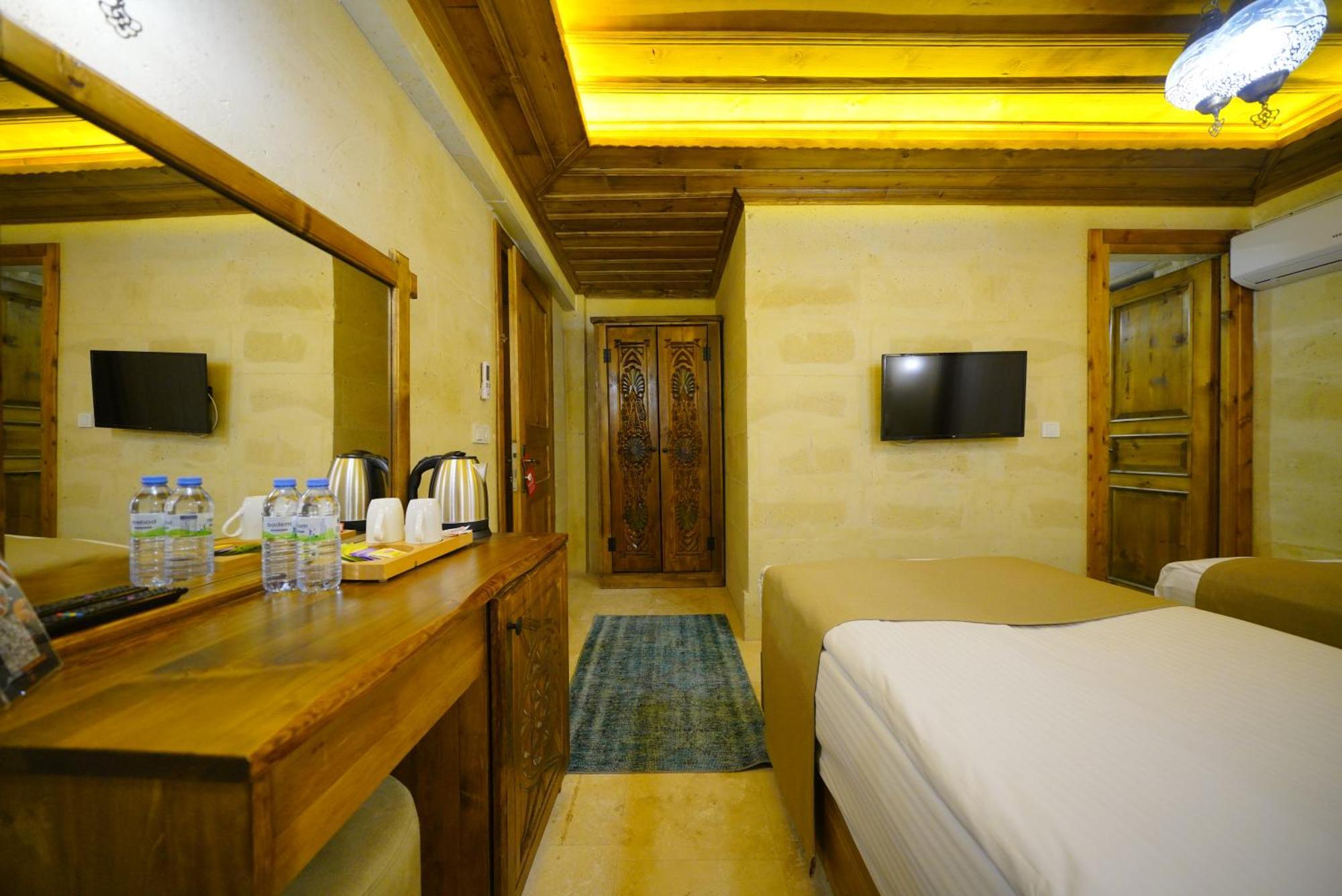 Enjoy Stone Hotel Гореме Экстерьер фото