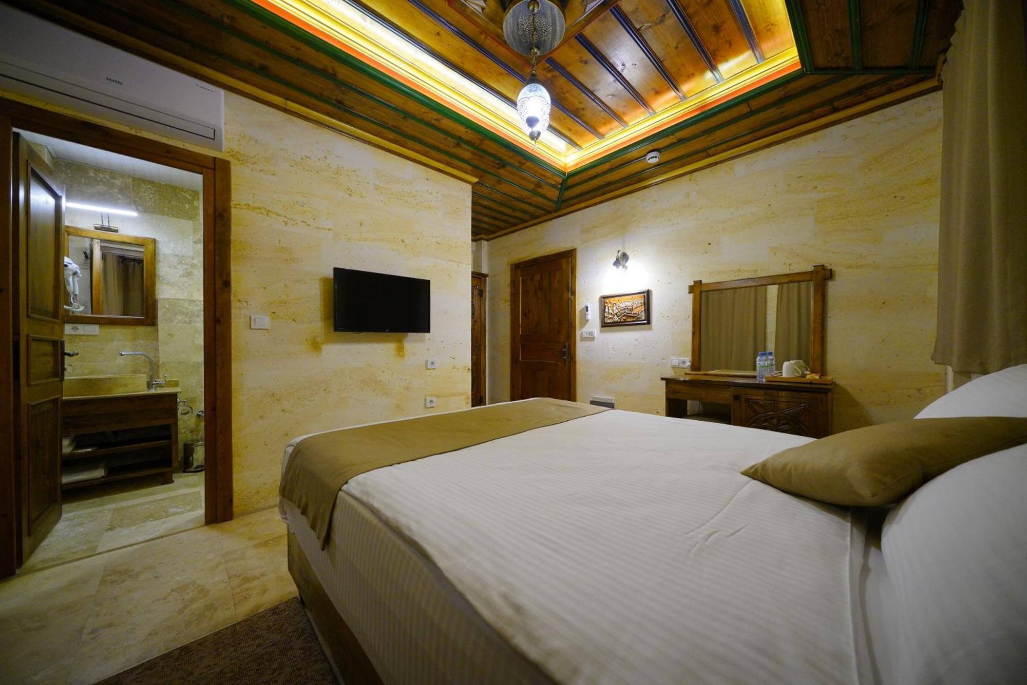 Enjoy Stone Hotel Гореме Экстерьер фото