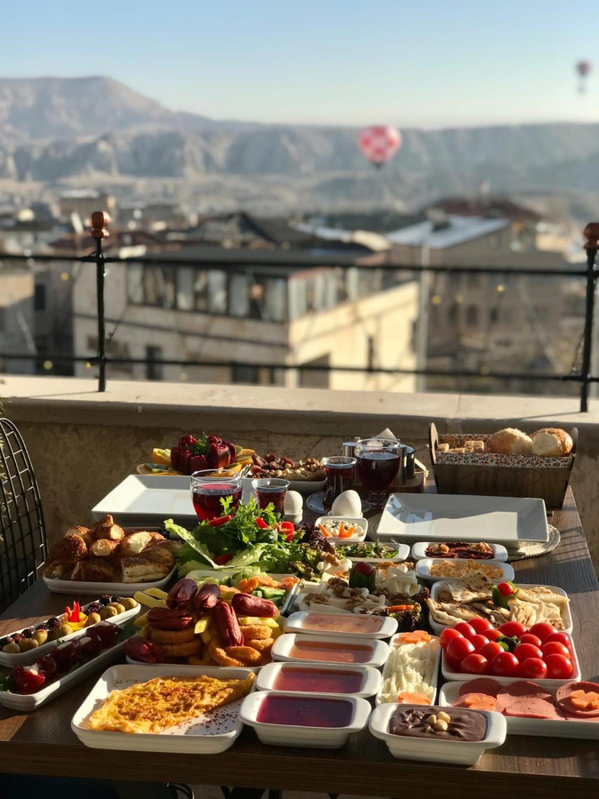 Enjoy Stone Hotel Гореме Экстерьер фото